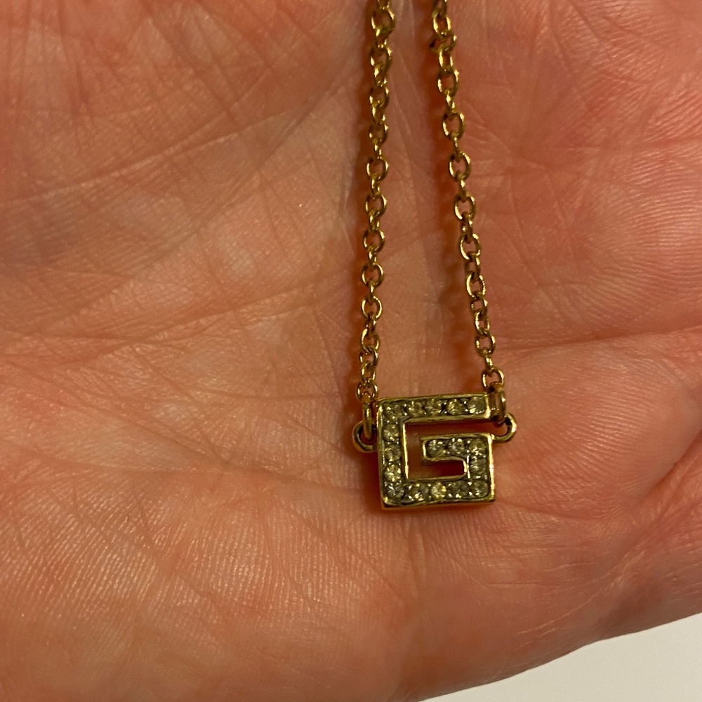 Givenchy Gold Pendant Necklace - Picture 4 of 11
